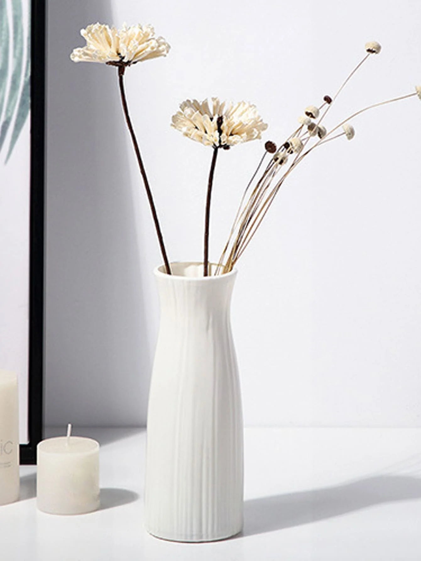 Hilario Simple Vase